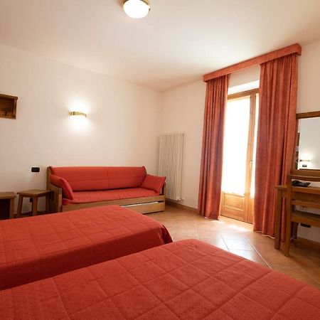 Hotel Casalpina Don Barra Pragelato Eksteriør bilde