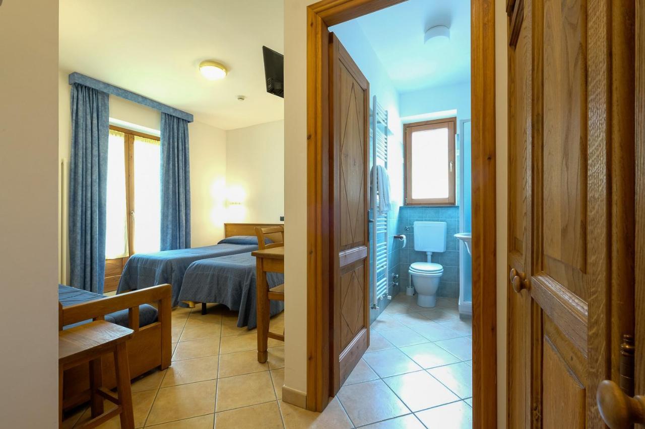 Hotel Casalpina Don Barra Pragelato Eksteriør bilde